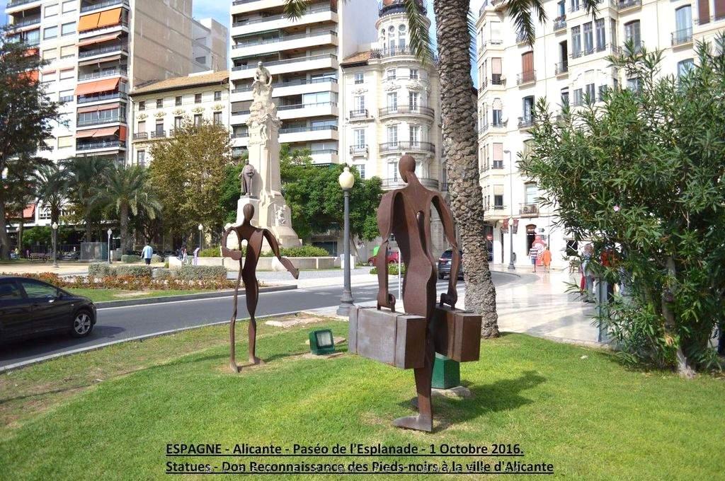 Alicante- Passeo et port 011.JPG